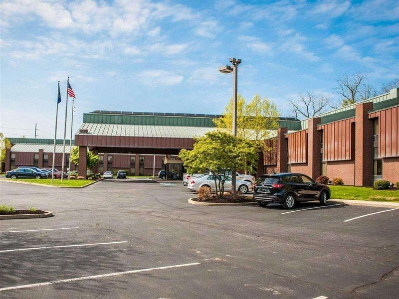Quality Inn Castleton Zewnętrze zdjęcie