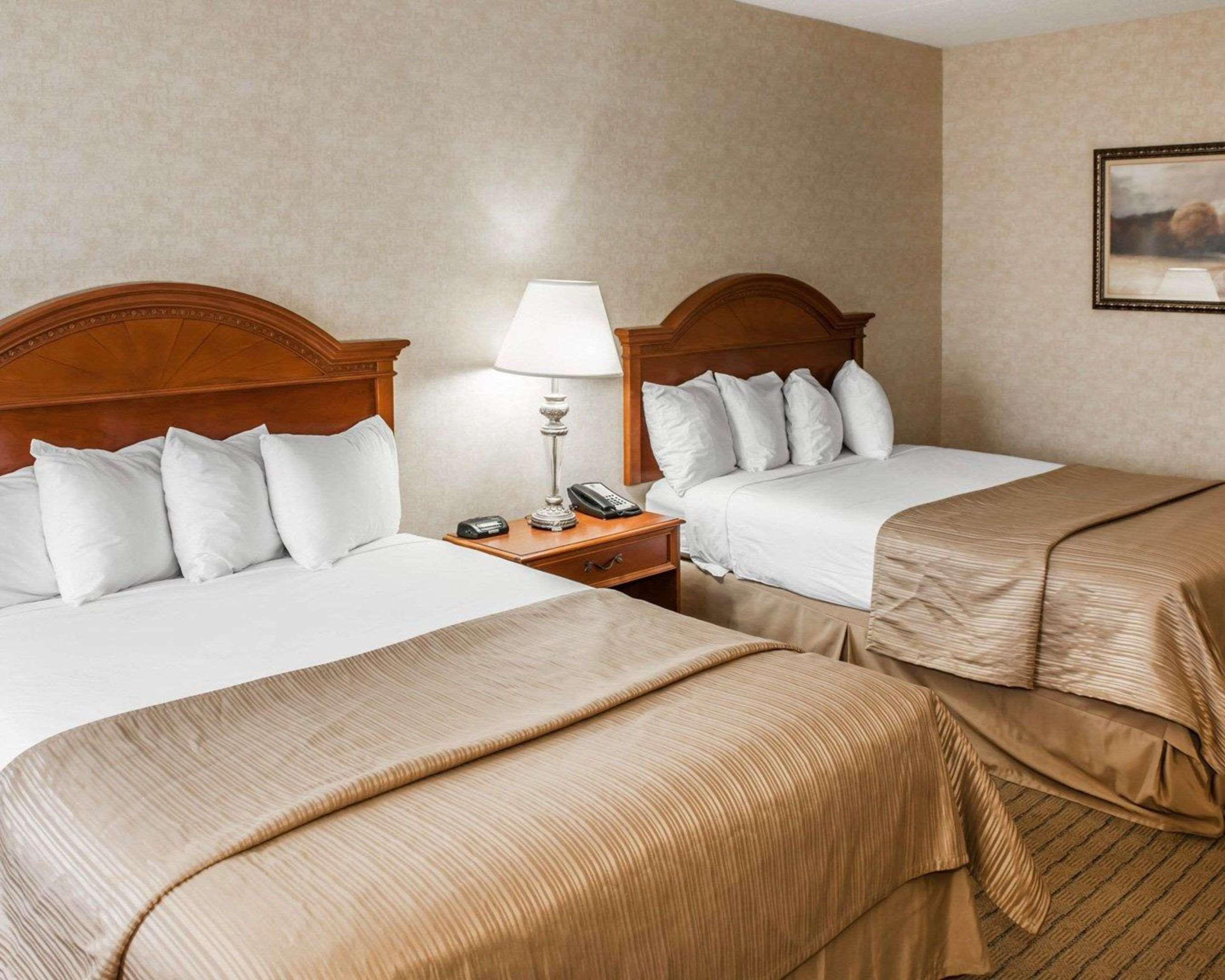 Quality Inn Castleton Zewnętrze zdjęcie