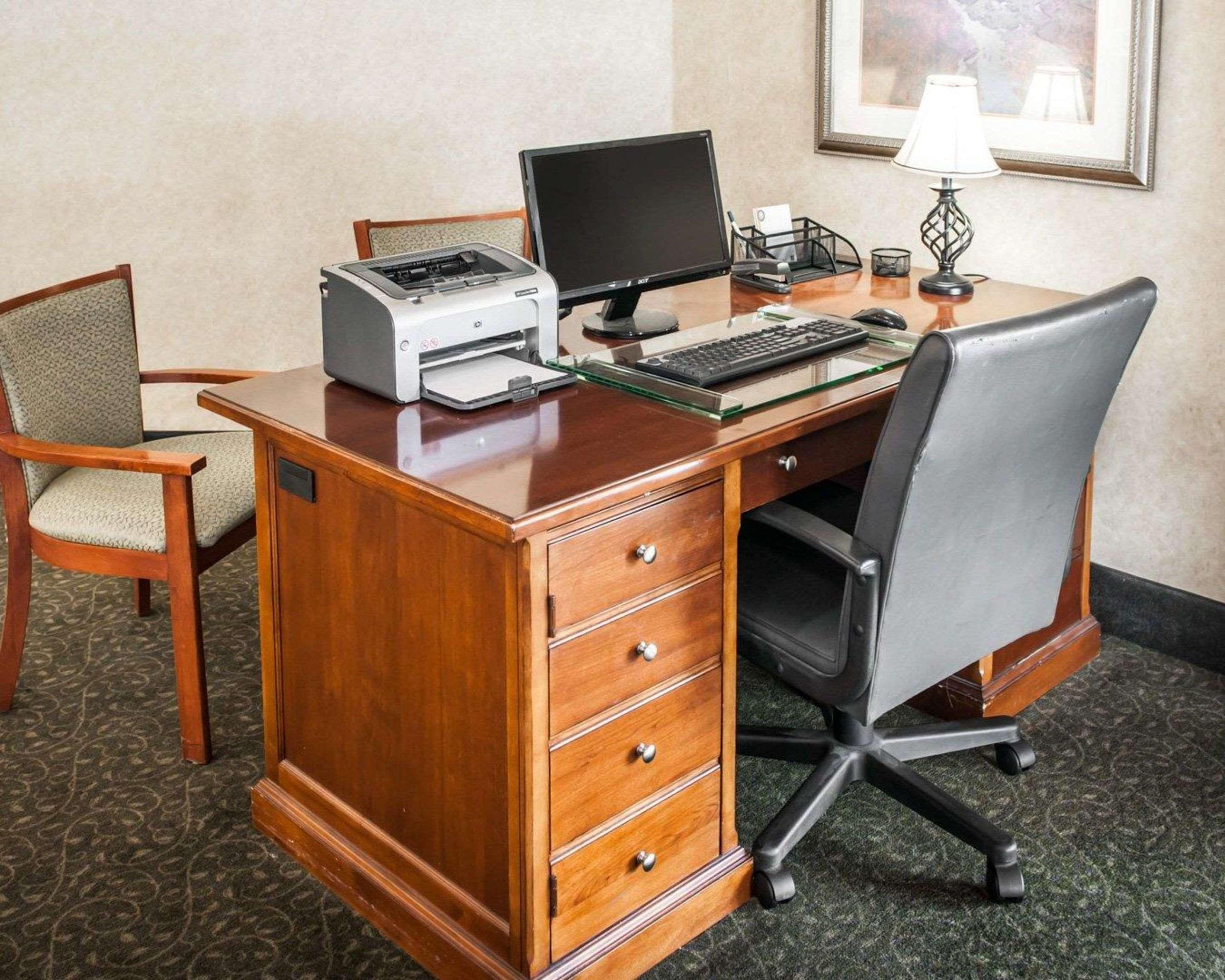 Quality Inn Castleton Zewnętrze zdjęcie