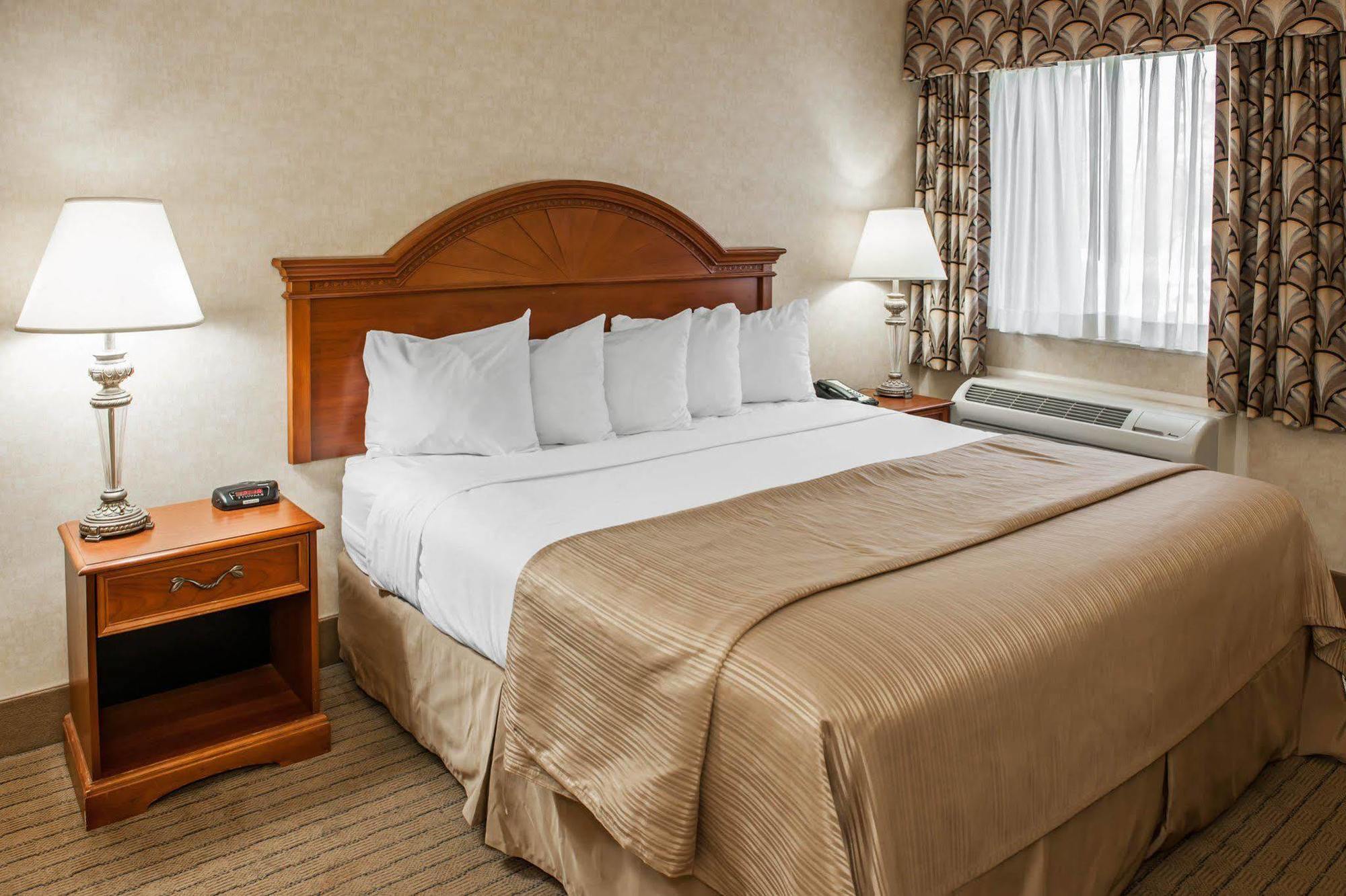 Quality Inn Castleton Zewnętrze zdjęcie