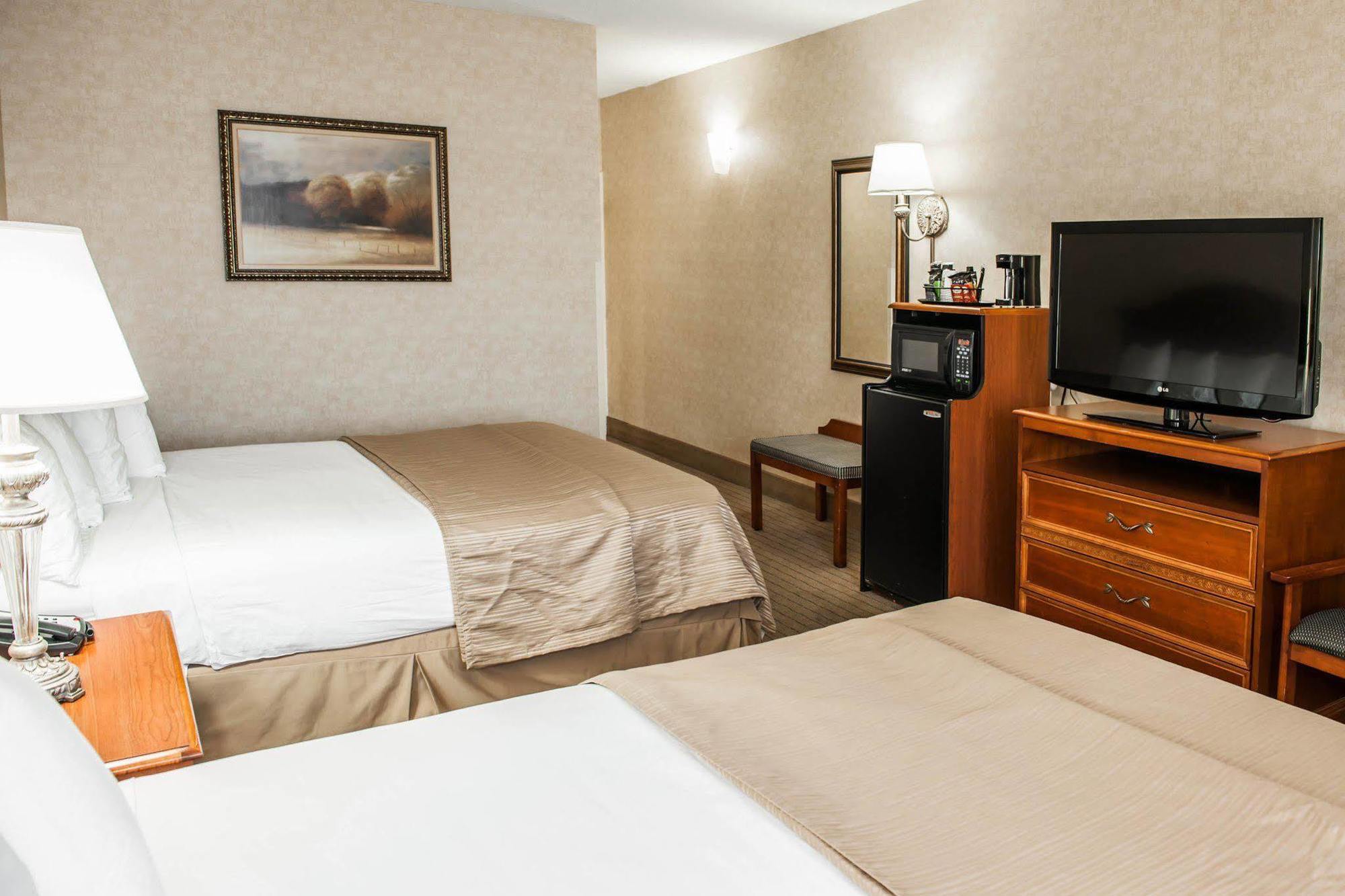 Quality Inn Castleton Zewnętrze zdjęcie